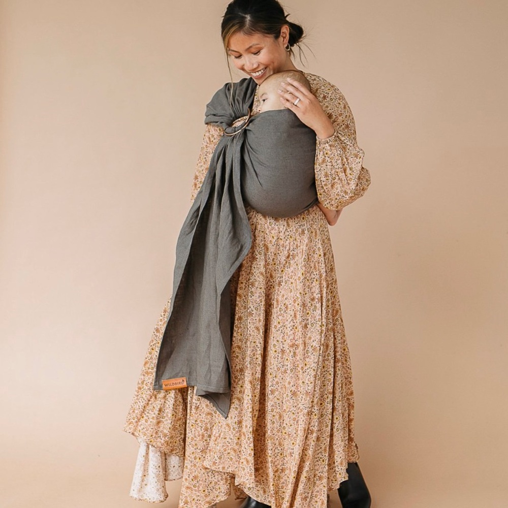 WildBird ring sling - chickadee w/ rose gold ring